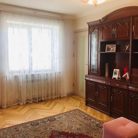 יירבאן Apartment On Tigranyan 5 מראה חיצוני תמונה